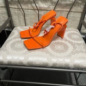 Lemonade Stunning Orange Wide Toe Heels Size 7.5
